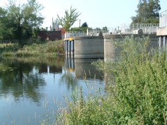 The river Great Ouse at Earith Sluice